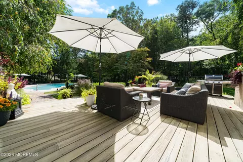 Exterior - 609 Spaulding Ave, Forked River, NJ 08731 photo 9 of 15