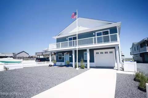 418 Dock Rd, West Creek, NJ 08092
