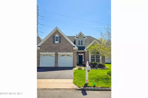 75 Jumping Brook Dr, Lakewood, NJ 08701