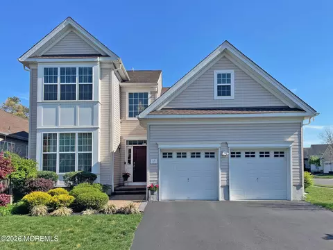 17 Gladstone St, Forked River, NJ 08731