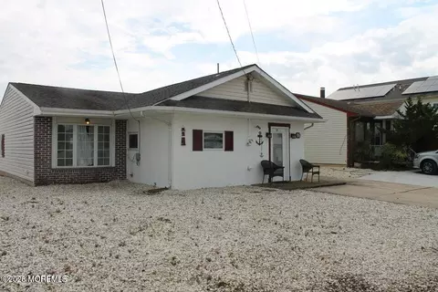 116 E Dory Dr, Little Egg Harbor, NJ 08087