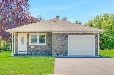 111 Barbados Dr S, Toms River, NJ 08757