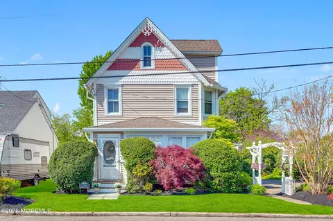 1107 Pine Bluff Ave, Point Pleasant, NJ 08742