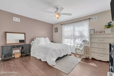 Bedroom - 7 Duchess Dr, Monroe, NJ 08831 photo 3 of 4