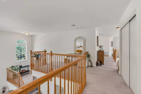 Entry Way - 7 Duchess Dr, Monroe, NJ 08831 photo 5 of 6
