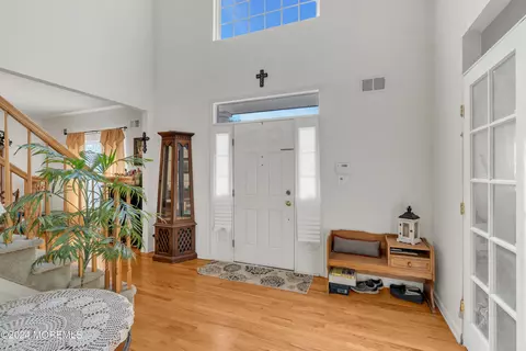 Entry Way - 7 Duchess Dr, Monroe, NJ 08831 photo 1 of 6