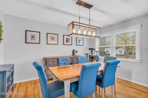 Dining - 40 River Park Dr, Brick, NJ 08724 photo 3 of 3