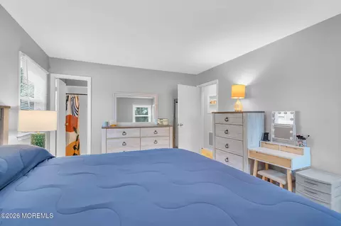 Bedroom - 40 River Park Dr, Brick, NJ 08724 photo 4 of 4