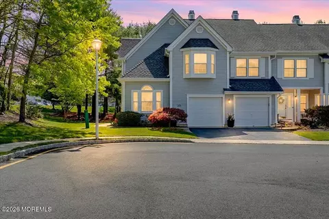 3701 Aqueduct Ct, Toms River, NJ 08755