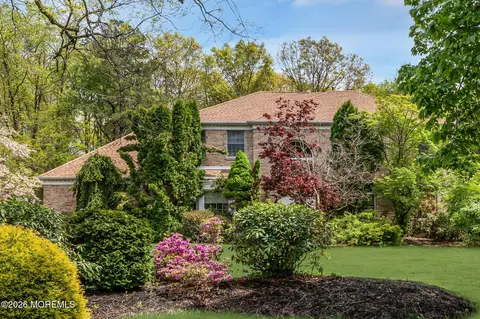 4 Quaker Hill Rd, Jackson, NJ 08527