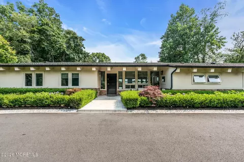 608 Deal Rd, Ocean, NJ 07712