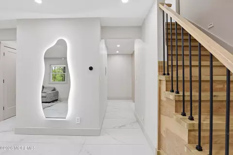 Entry Way - 492 Cobain Rd, Jackson, NJ 08527 photo 1 of 4