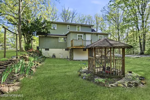 Exterior - 492 Cobain Rd, Jackson, NJ 08527 photo 3 of 6