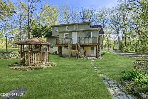 Exterior - 492 Cobain Rd, Jackson, NJ 08527 photo 4 of 6