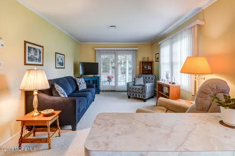 Living - 24 Carter Way, Brick, NJ 08723 photo 2 of 2