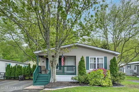 38 Village Rd, Morganville, NJ 07751