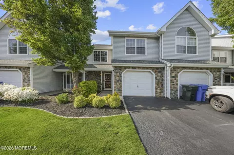 5 Pinto Dr, Tinton Falls, NJ 07753