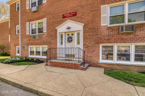 24 Pilgrim Pathway Ct #25, Ocean Grove, NJ 07756