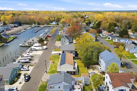 View/Area - 87 Oregon Ave, Waretown, NJ 08758 photo 6 of 7