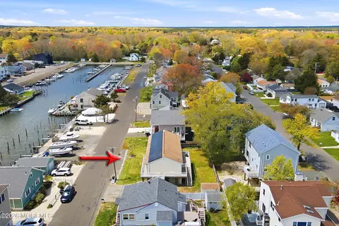 View/Area - 87 Oregon Ave, Waretown, NJ 08758 photo 2 of 7