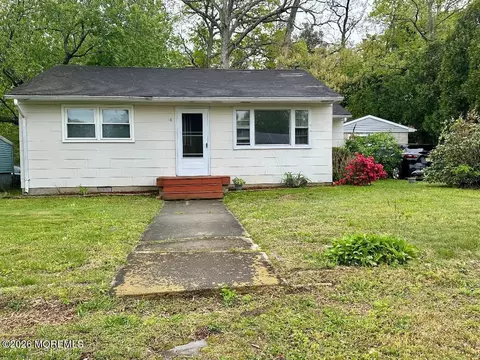 18 Anchorage Blvd, Bayville, NJ 08721