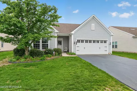 88 Aberdeen Ln, Manchester, NJ 08759