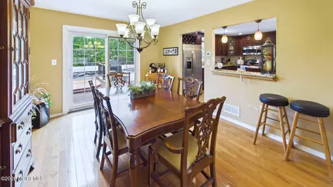 Dining - 21 Netty St, Howell, NJ 07731 photo 3 of 6