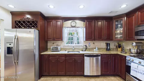 Kitchen - 21 Netty St, Howell, NJ 07731 photo 1 of 5