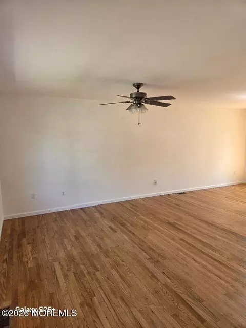 Living - 615 Devon St, Forked River, NJ 08731 photo 1 of 2