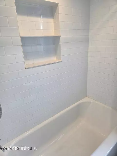 Bath - 615 Devon St, Forked River, NJ 08731 photo 3 of 3