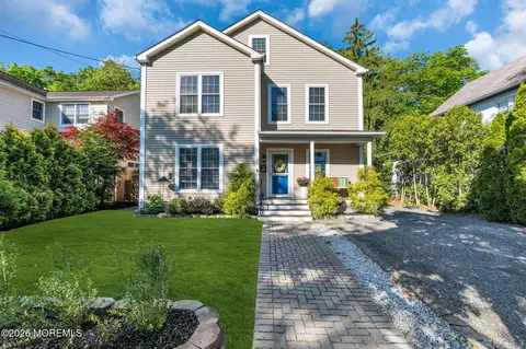 48 Allen St, Rumson, NJ 07760