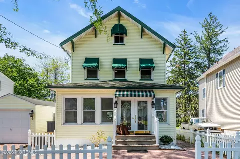 31 Vought Ave, Freehold, NJ 07728