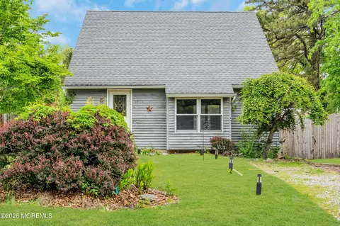 1924 Hillwood Rd, Forked River, NJ 08731