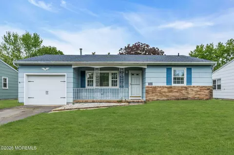 112 Georgetown Rd, Toms River, NJ 08757