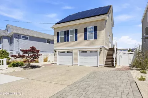 1254 Paul Blvd, Manahawkin, NJ 08050