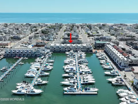 1000 N Bay Ave #C7, Beach Haven, NJ 08008