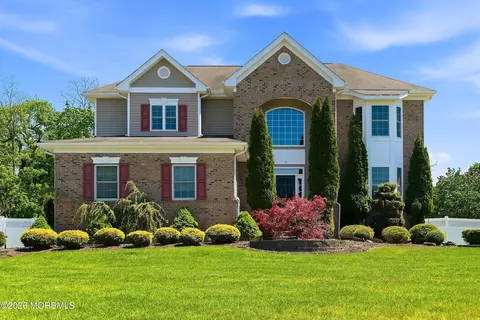1 Parkside Dr, Jackson, NJ 08527