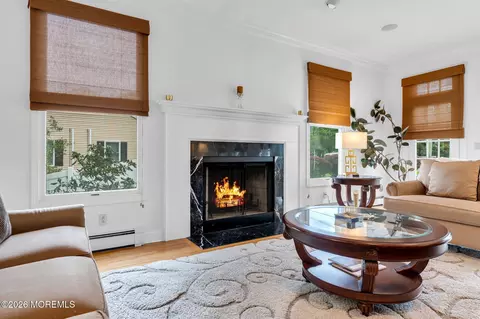 Living - 657 Valley Rd, Brielle, NJ 08730 photo 1 of 1