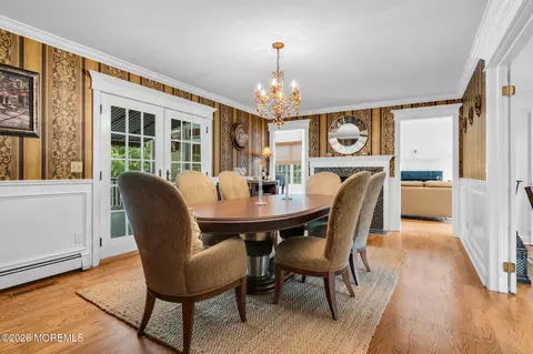 Dining - 657 Valley Rd, Brielle, NJ 08730 photo 1 of 2