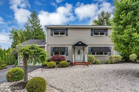 272 22nd Ave, Brick, NJ 08724