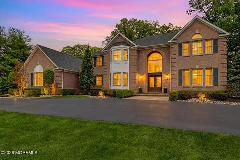 245 Sheffield Dr, Freehold, NJ 07728