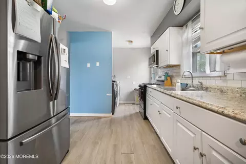 Kitchen - 612 Nantucket Rd, Forked River, NJ 08731 photo 1 of 2
