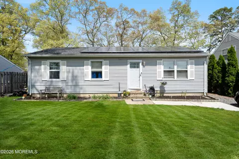 612 Nantucket Rd, Forked River, NJ 08731