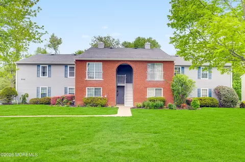 502 Harding Rd #3, Freehold, NJ 07728