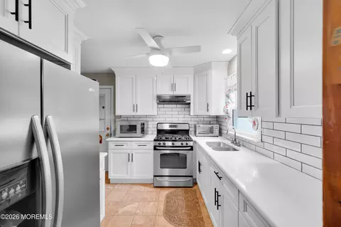 Kitchen - 1708 Forge Pond Rd, Brick, NJ 08723 photo 1 of 2