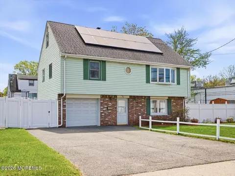 98 Moonachie Rd, Moonachie, NJ 07074