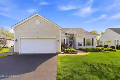 2601 Lantern Light Way, Manasquan, NJ 08736