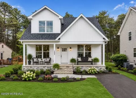 1232 First Ave, Toms River, NJ 08757