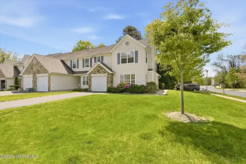 1401 Gardenia Dr, Brick, NJ 08724