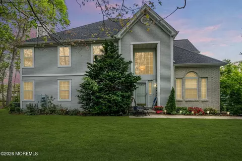 1606 Aqueduct Ct, Toms River, NJ 08755